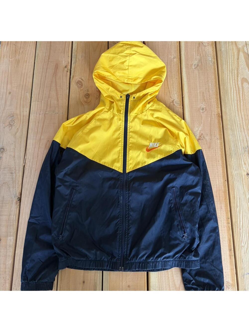 Vintage Nike windbreaker jacket